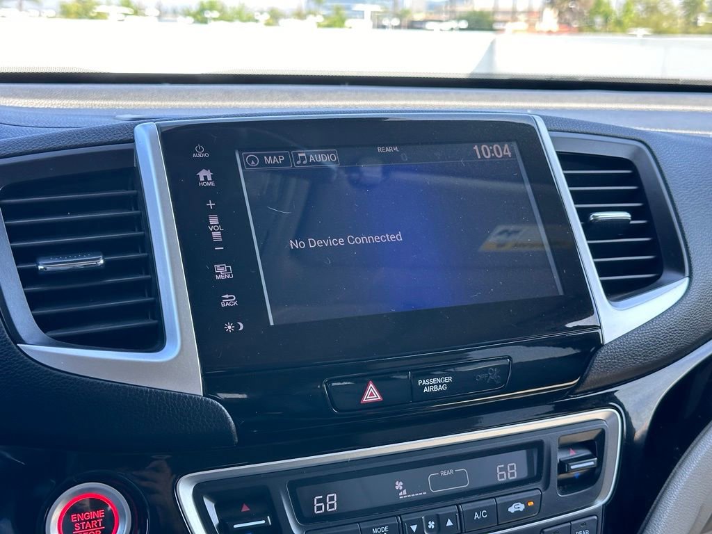 Used 2017 Honda Pilot Touring image 14