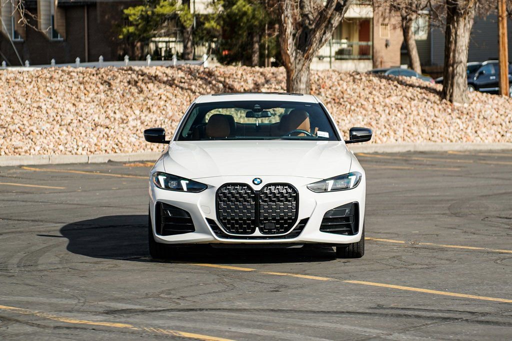 Certified 2025 BMW 430i xDrive Coupe w/ M Sport Package image 2