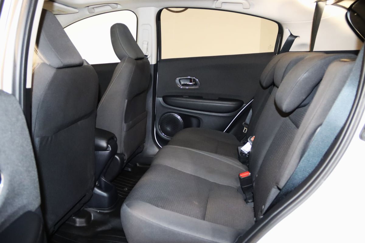 Used 2022 Honda HR-V EX image 49