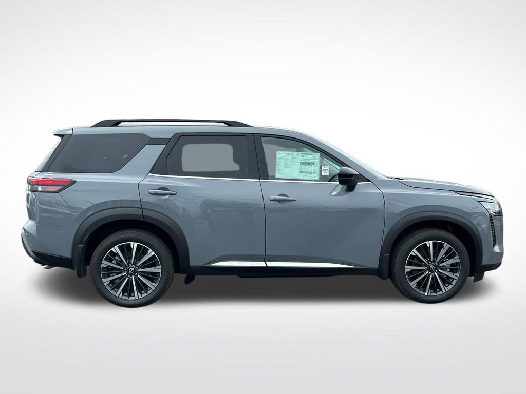 New 2026 Nissan Pathfinder Platinum AWD/4WD image 6