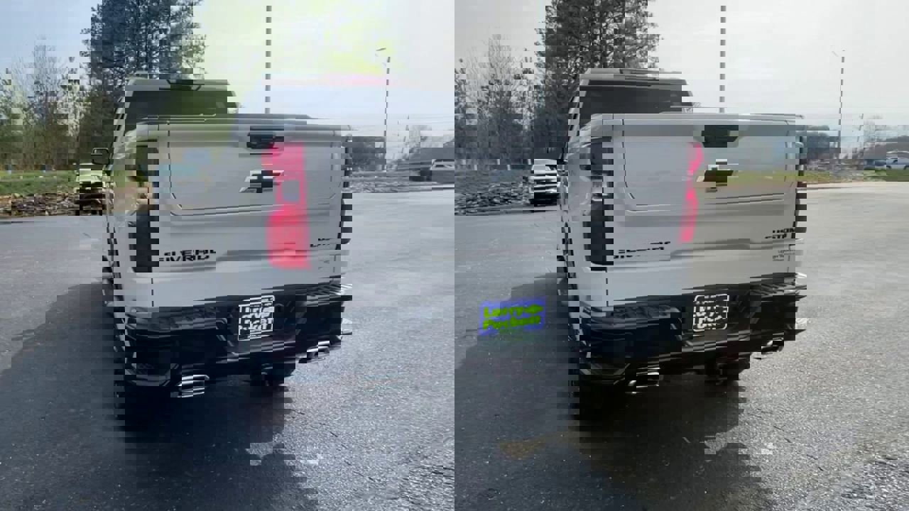 New 2026 Chevrolet Silverado 1500 Custom Trail Boss w/ LPO, Dark Essentials Package image 7