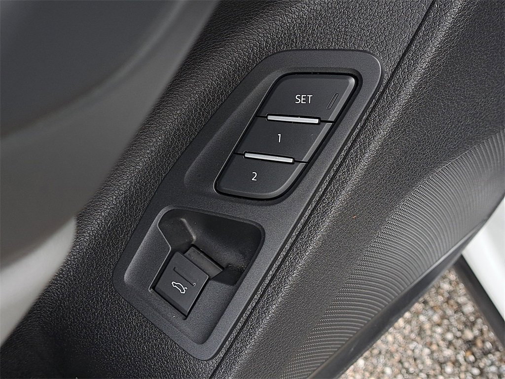 Used 2023 Audi Q3 2.0T Premium Plus w/ Premium Plus Package image 21