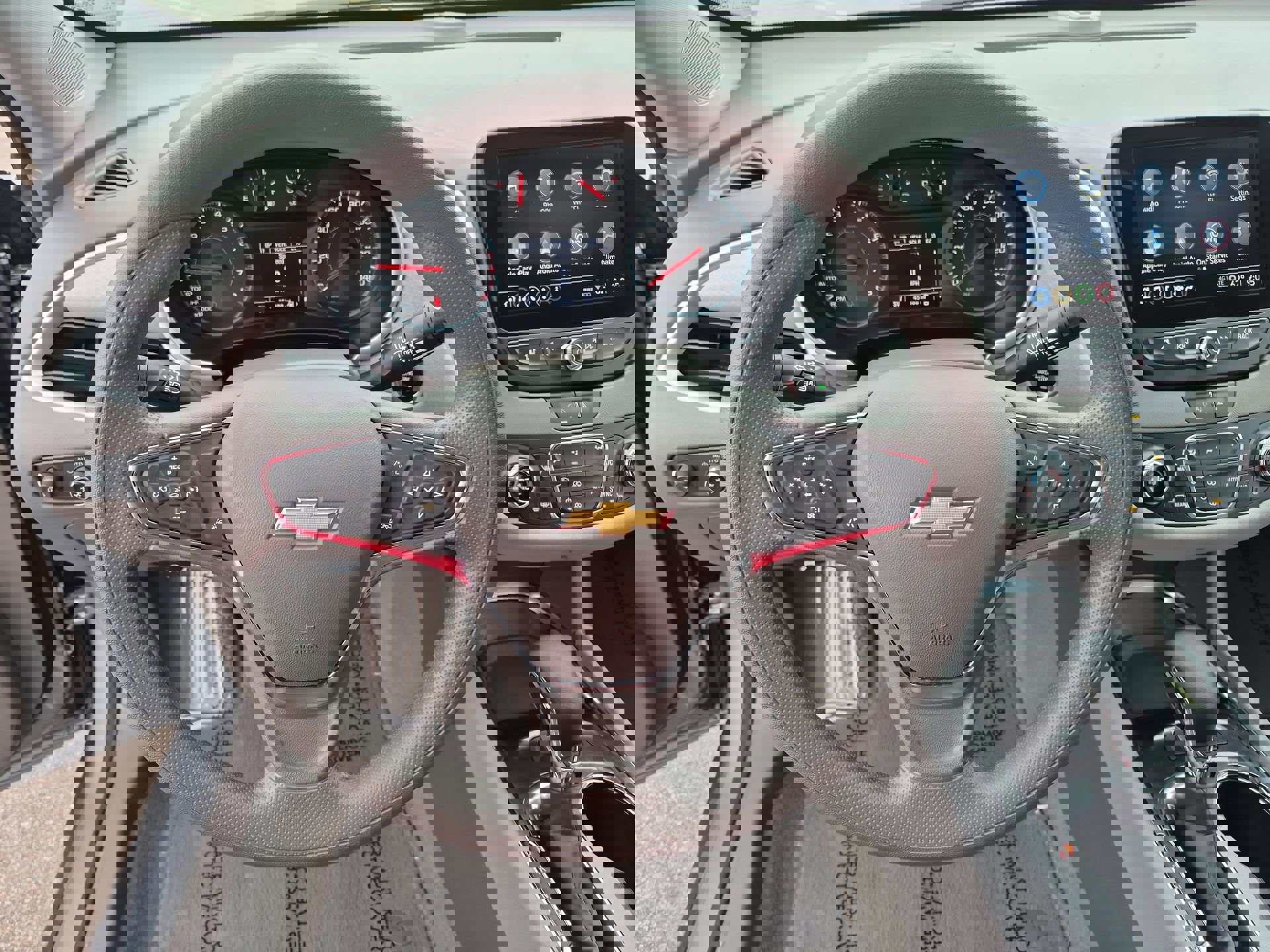 Used 2023 Chevrolet Malibu LT image 12