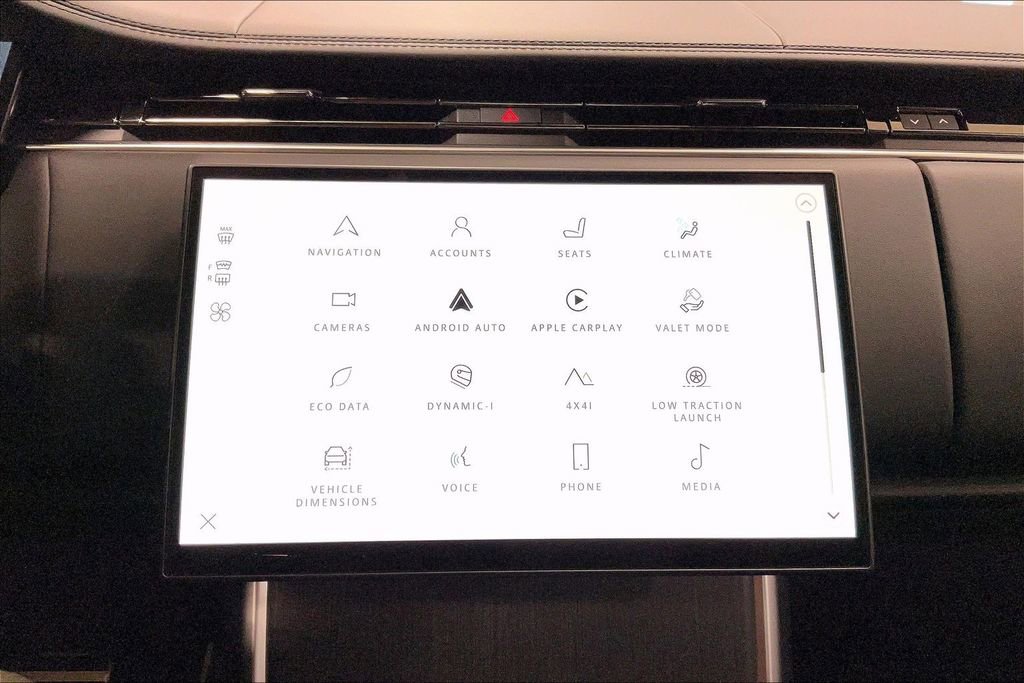 Used 2025 Land Rover Range Rover SE image 15