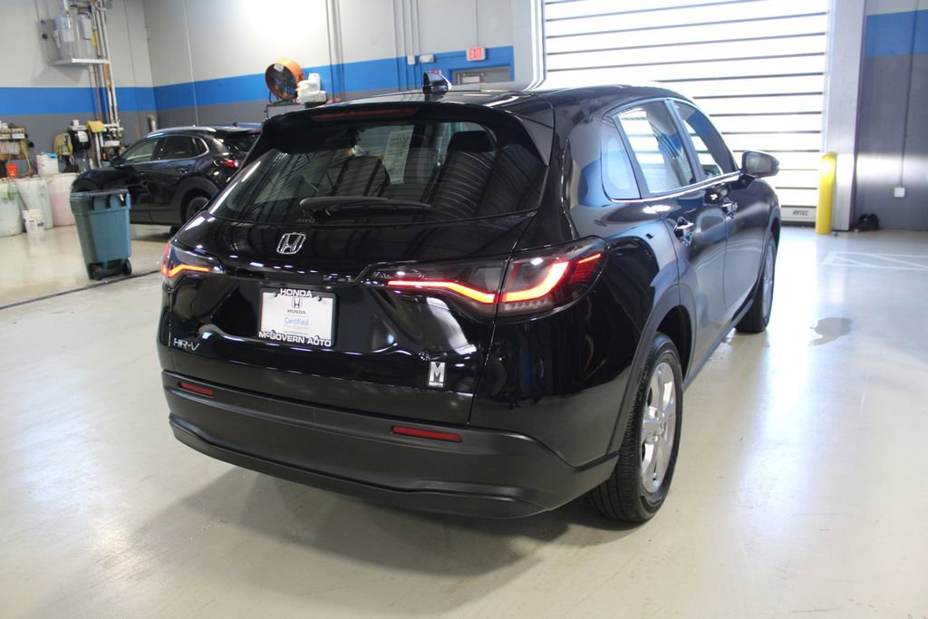 Certified 2023 Honda HR-V LX image 40
