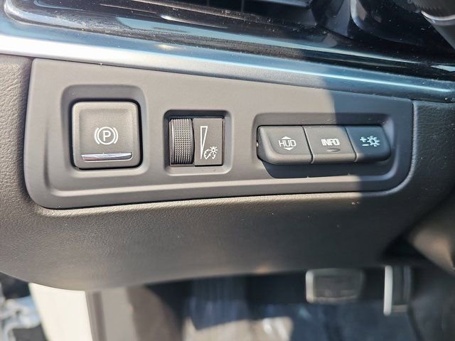 Used 2025 Cadillac XT6 Sport w/ Technology Package image 27