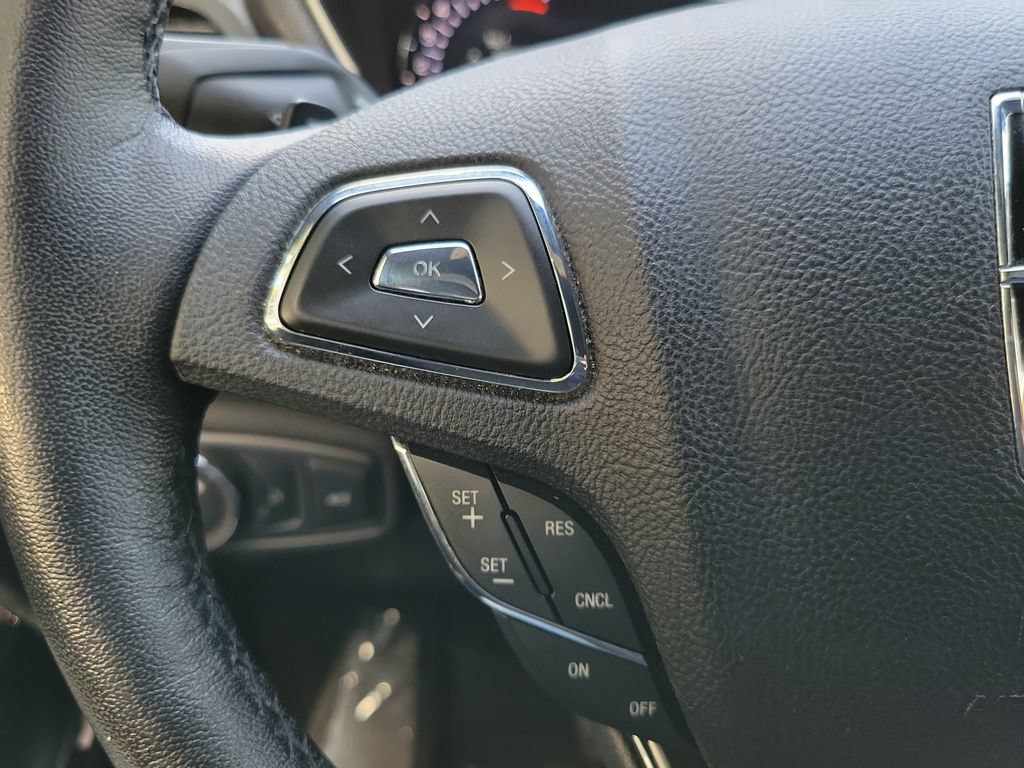 Used 2019 Lincoln MKC Premiere FWD image 22