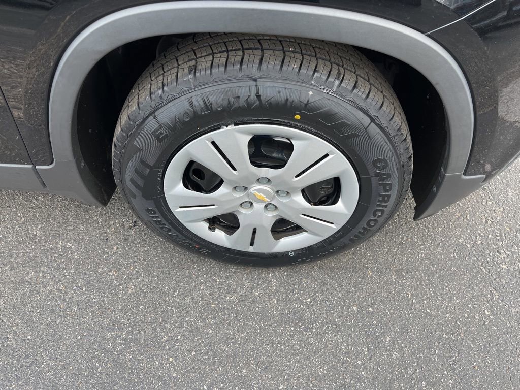 Used 2017 Chevrolet Trax LS image 23