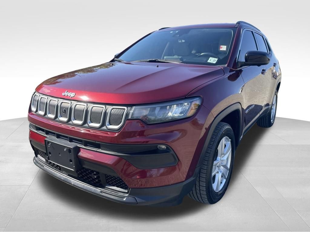 Used 2022 Jeep Compass Latitude w/ Convenience Group AWD/4WD image 17