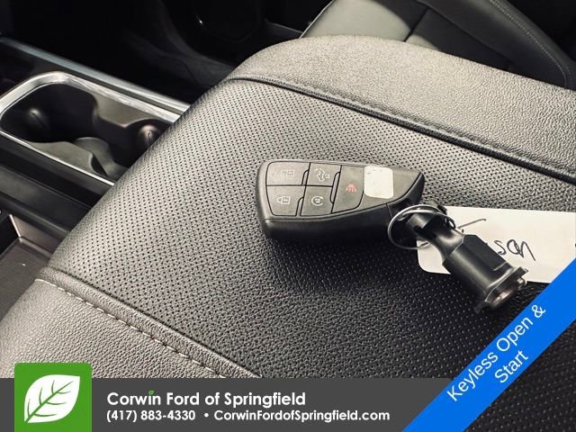 Used 2023 GMC Sierra 1500 SLT w/ SLT Premium Package image 30