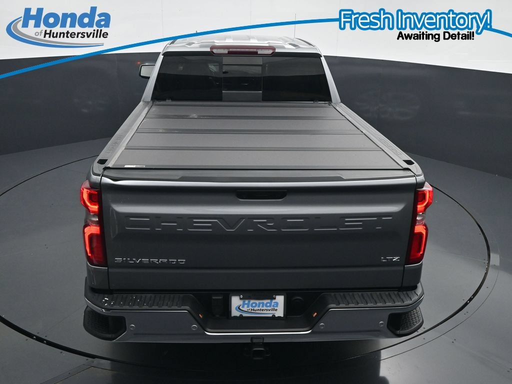 Used 2023 Chevrolet Silverado 1500 LTZ w/ LTZ Convenience Package II AWD/4WD image 26