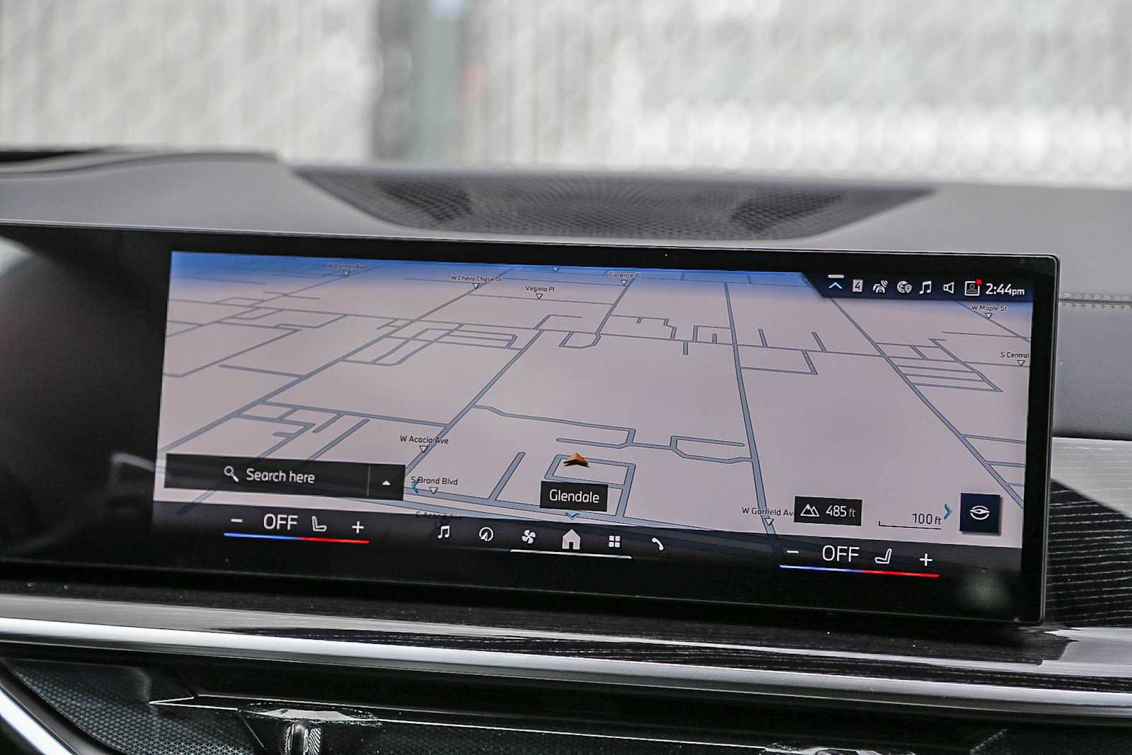 New 2026 BMW X5 xDrive50e w/ M Sport Package image 13