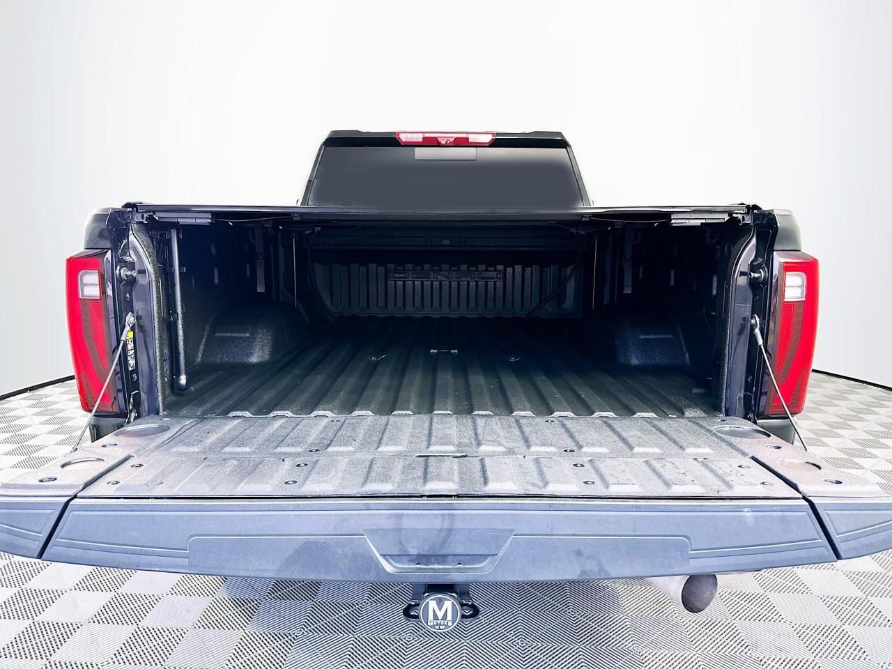 Used 2024 GMC Sierra 3500 Denali Ultimate image 21