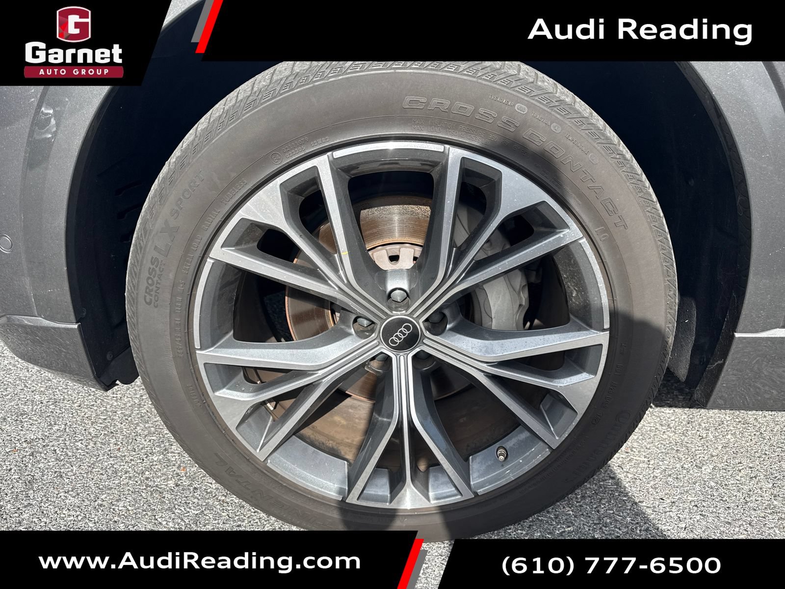 Used 2023 Audi Q8 Premium w/ Convenience Package AWD/4WD image 9