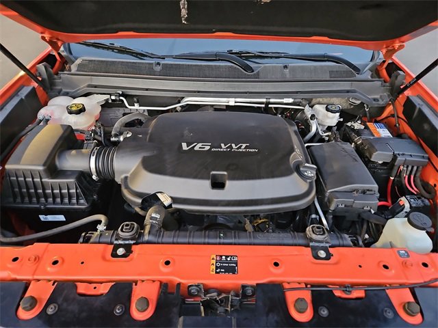 Certified 2020 Chevrolet Colorado ZR2 w/ ZR2 Dusk Special Edition image 27