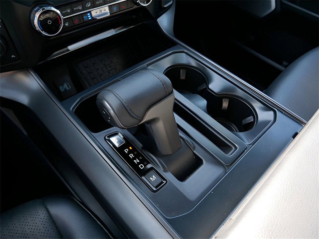 Used 2024 Ford F150 Lariat w/ Equipment Group 502A High image 22