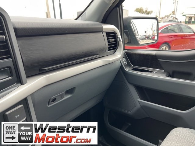 Used 2022 Ford F150 XLT w/ Equipment Group 302A High image 16