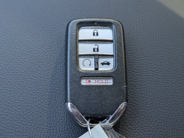 Used 2018 Honda Accord EX image 26