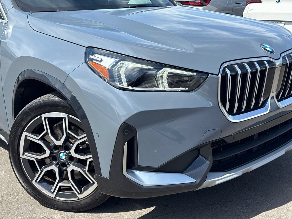 Used 2023 BMW X1 xDrive28i AWD/4WD image 6