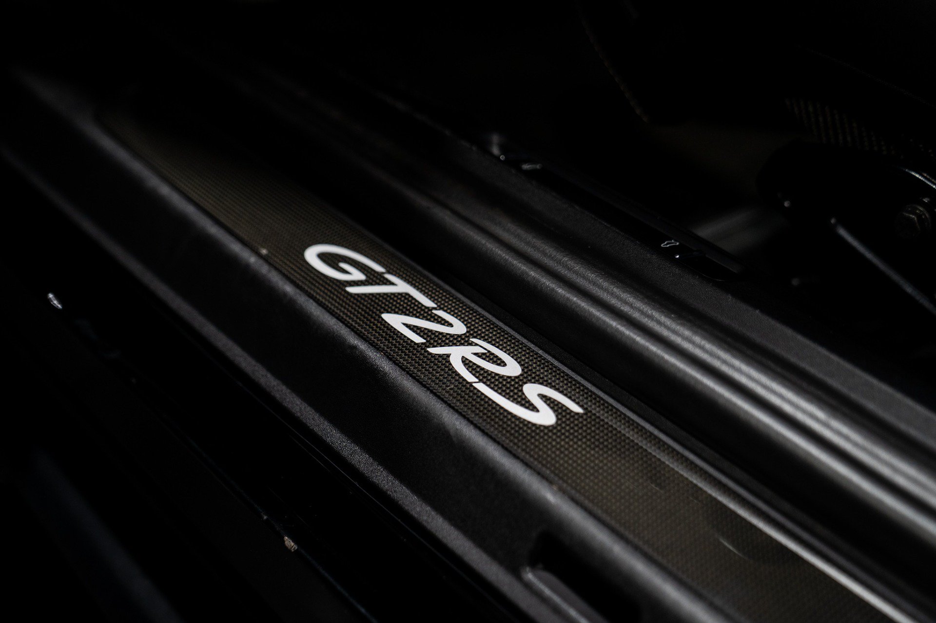 Used 2018 Porsche 911 GT2 RS RWD image 7