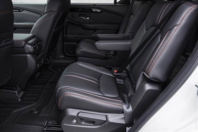 New 2025 Honda Pilot TrailSport image 23