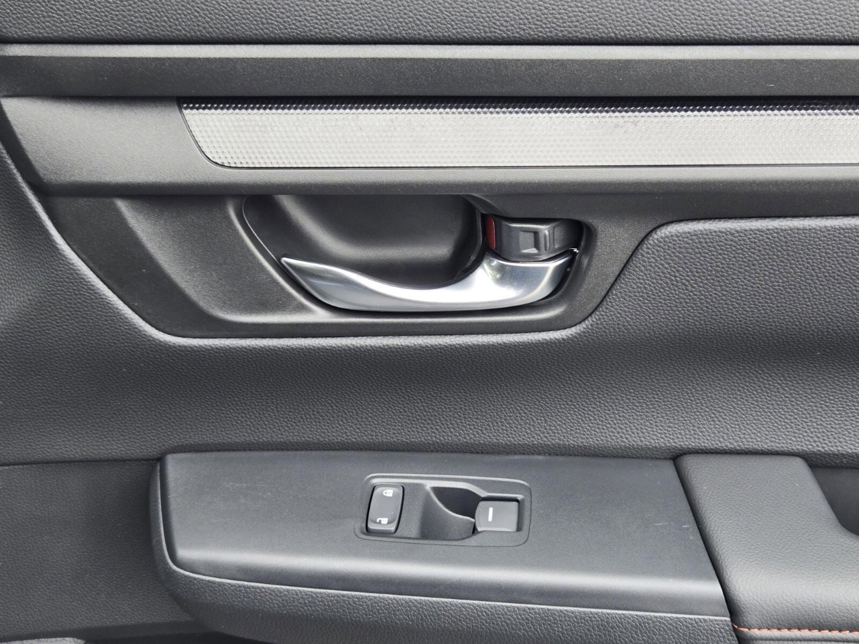 Used 2025 Honda CR-V Sport-L image 26