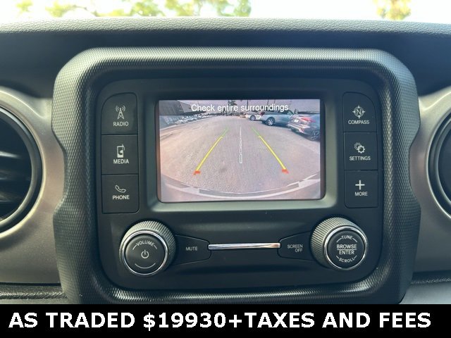 Used 2020 Jeep Wrangler Sport image 24