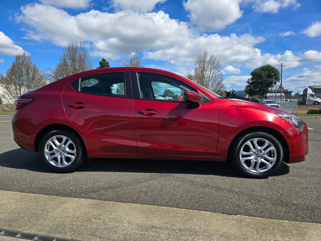 Used 2016 Scion iA image 6