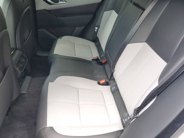 Certified 2026 Land Rover Range Rover Velar Dynamic SE AWD/4WD image 12