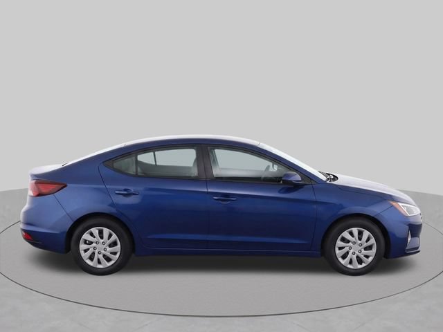 Used 2020 Hyundai Elantra SE FWD image 8
