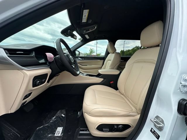 New 2026 Jeep Grand Cherokee L Limited AWD/4WD image 21