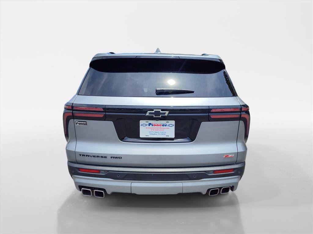 Used 2024 Chevrolet Traverse Z71 AWD/4WD image 4