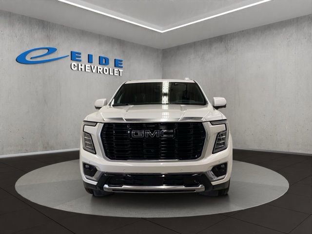 Used 2025 GMC Yukon Denali Ultimate w/ LPO, Floor Liner Package image 9