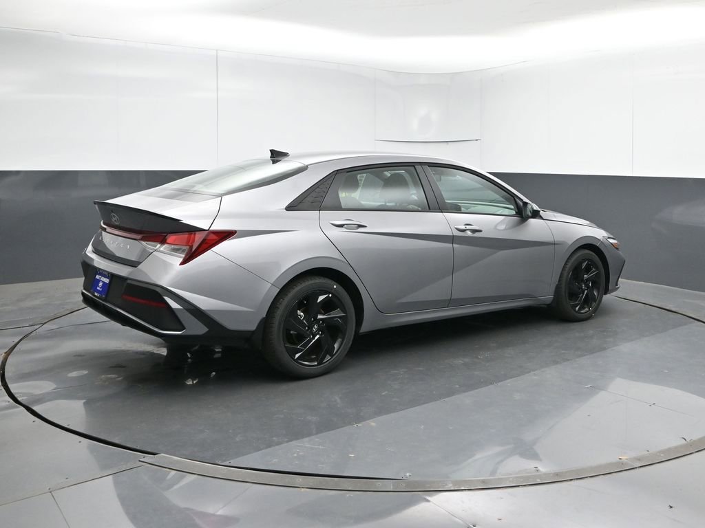 New 2026 Hyundai Elantra Sport image 5