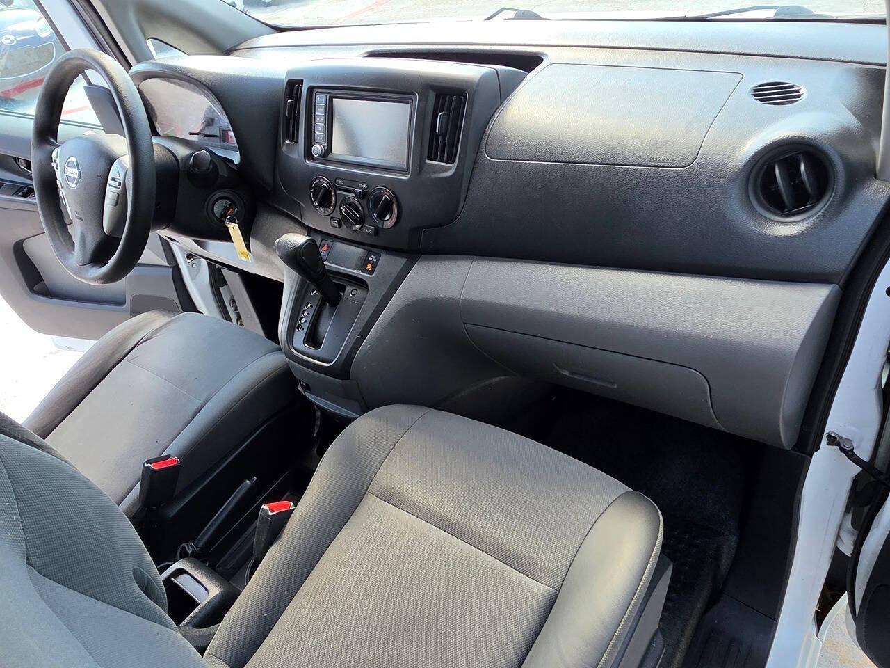 Used 2017 Nissan NV200 SV w/ Technology Package FWD image 35