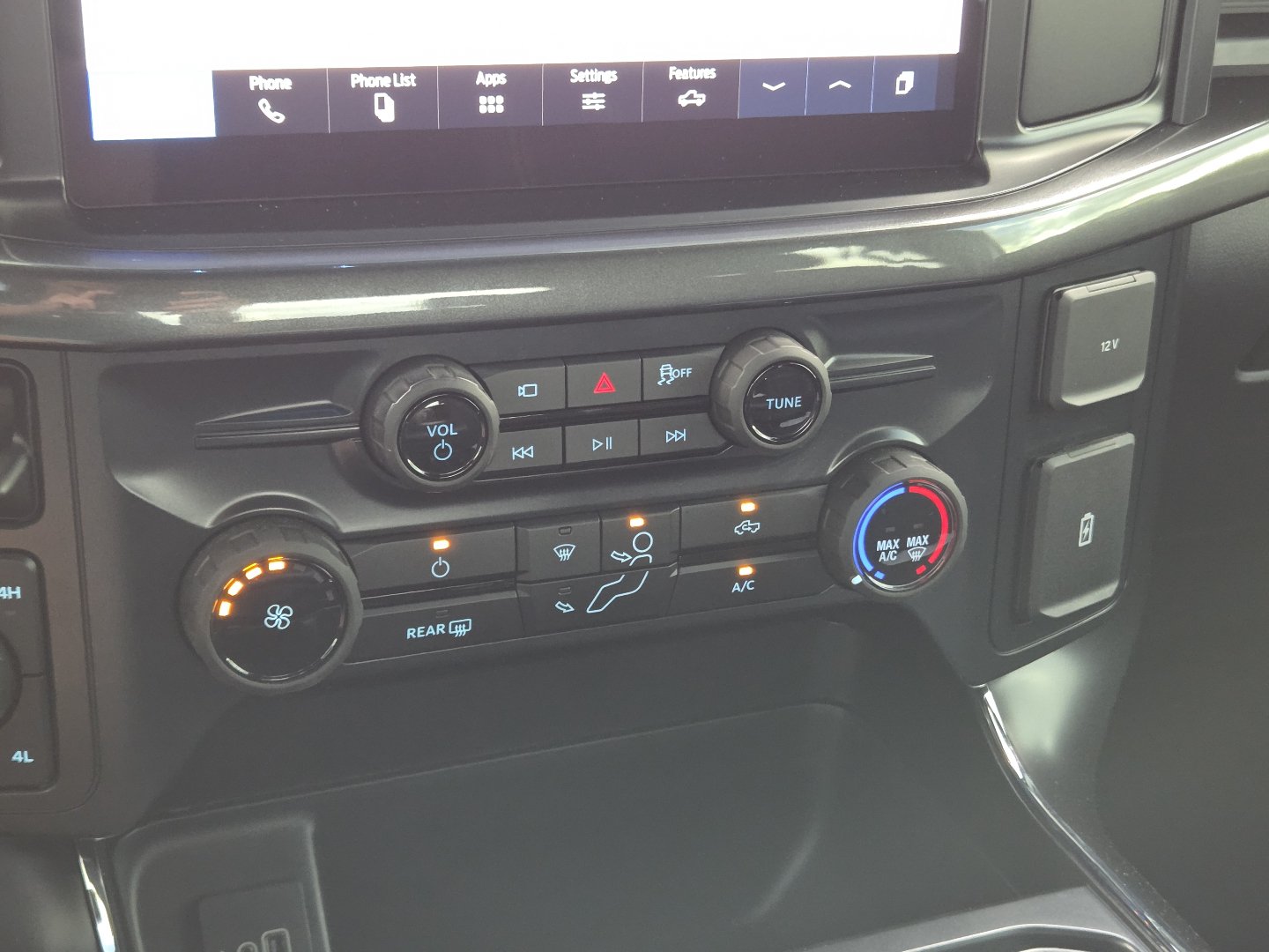 Used 2025 Ford F150 STX w/ Equipment Group 200A AWD/4WD image 30
