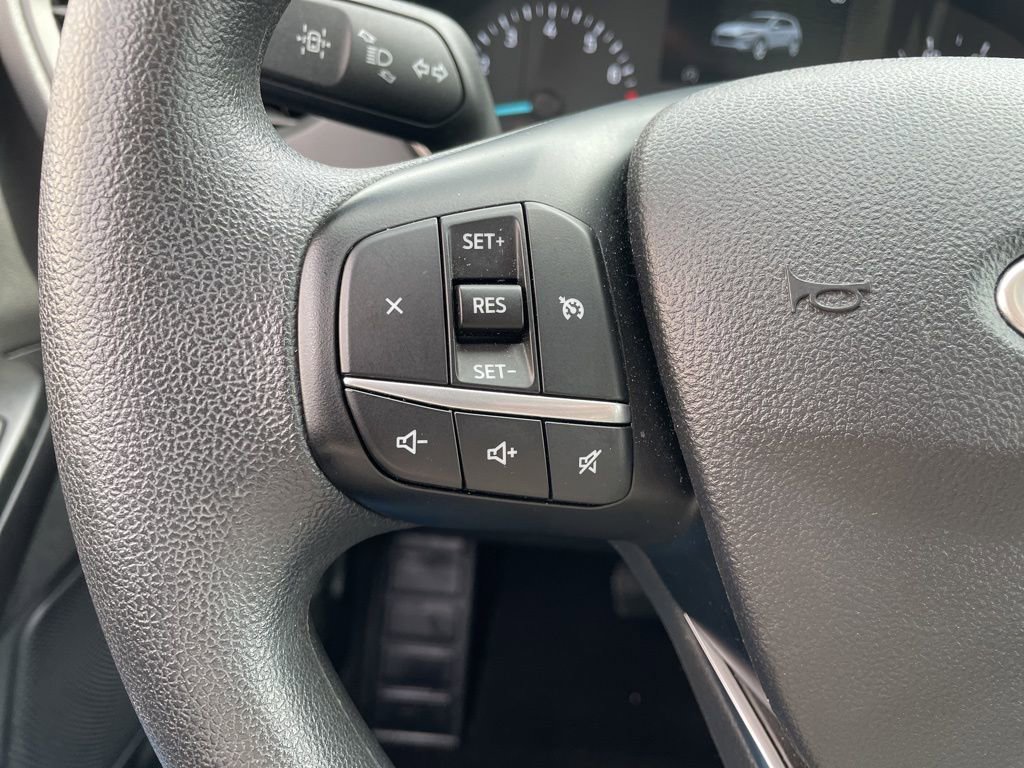 Used 2022 Ford Escape SE image 25