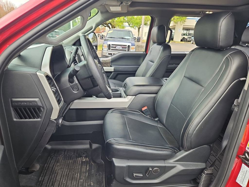 Certified 2019 Ford F350 Lariat w/ Lariat Ultimate Package image 13