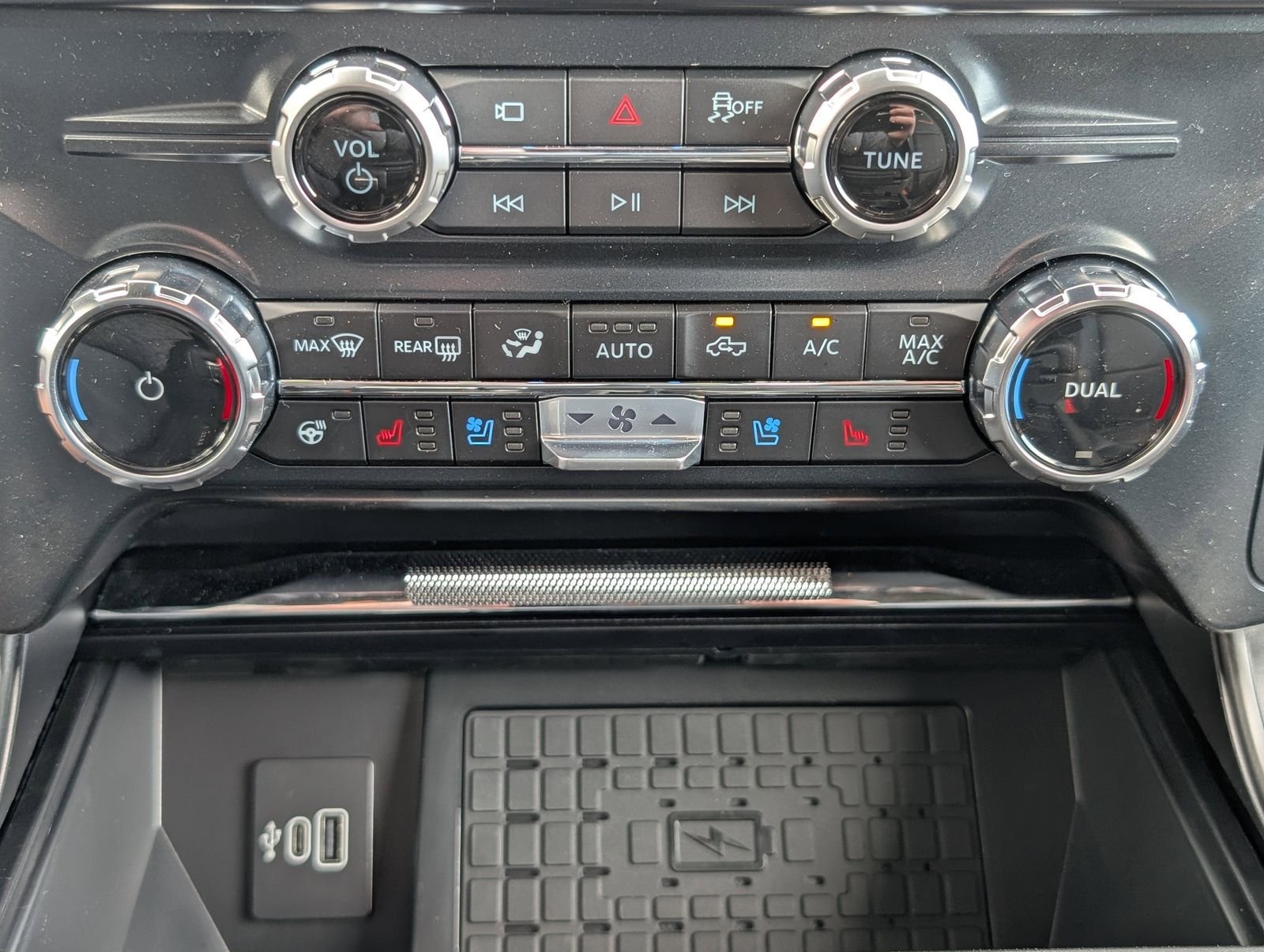 New 2026 Ford F150 Tremor w/ Equipment Group 402A High image 19