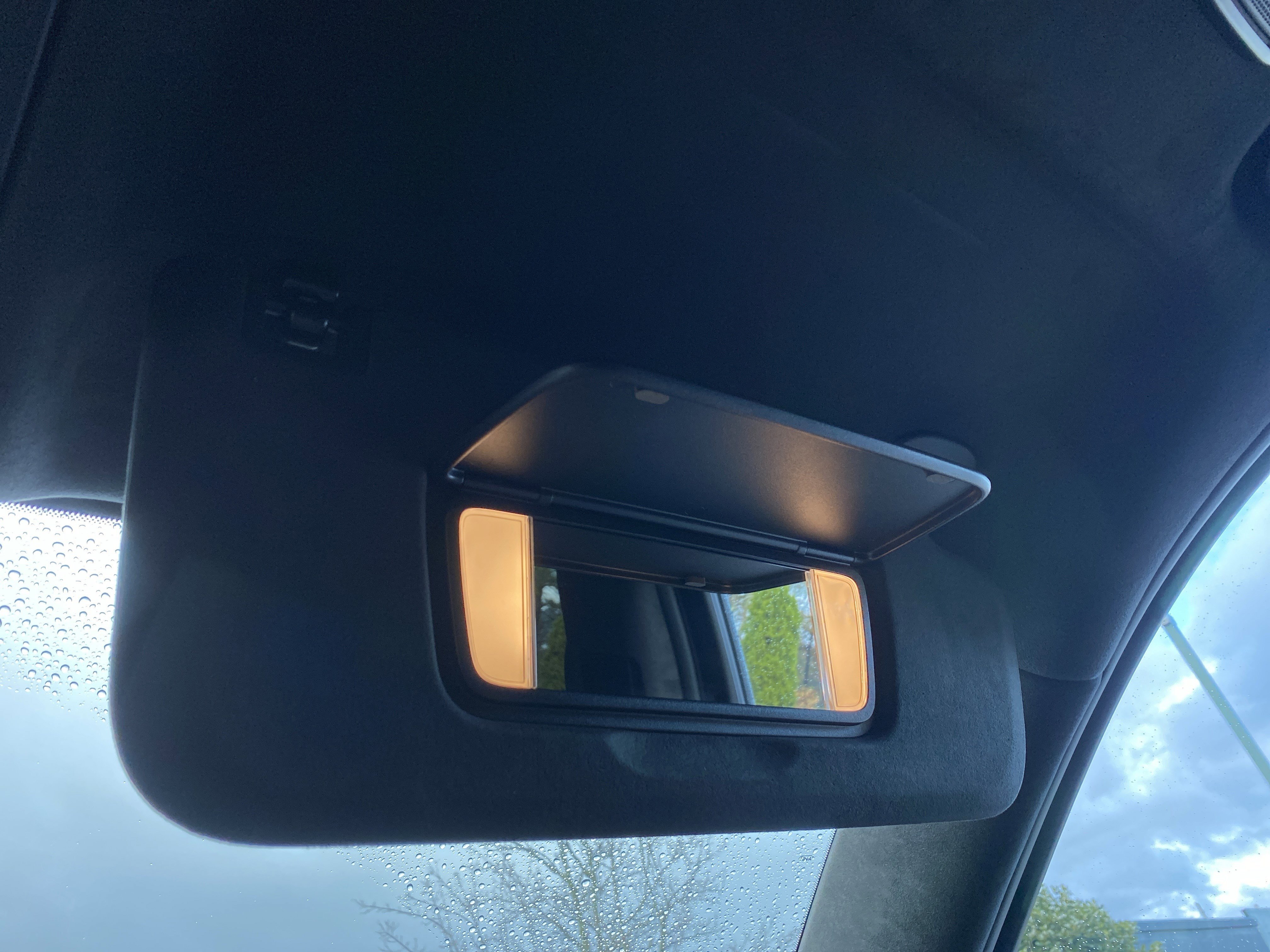 Used 2025 Cadillac Escalade V image 31