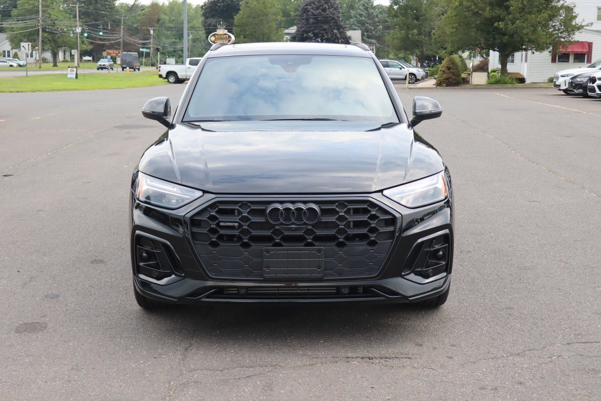 Used 2025 Audi Q5 e Premium Plus image 2