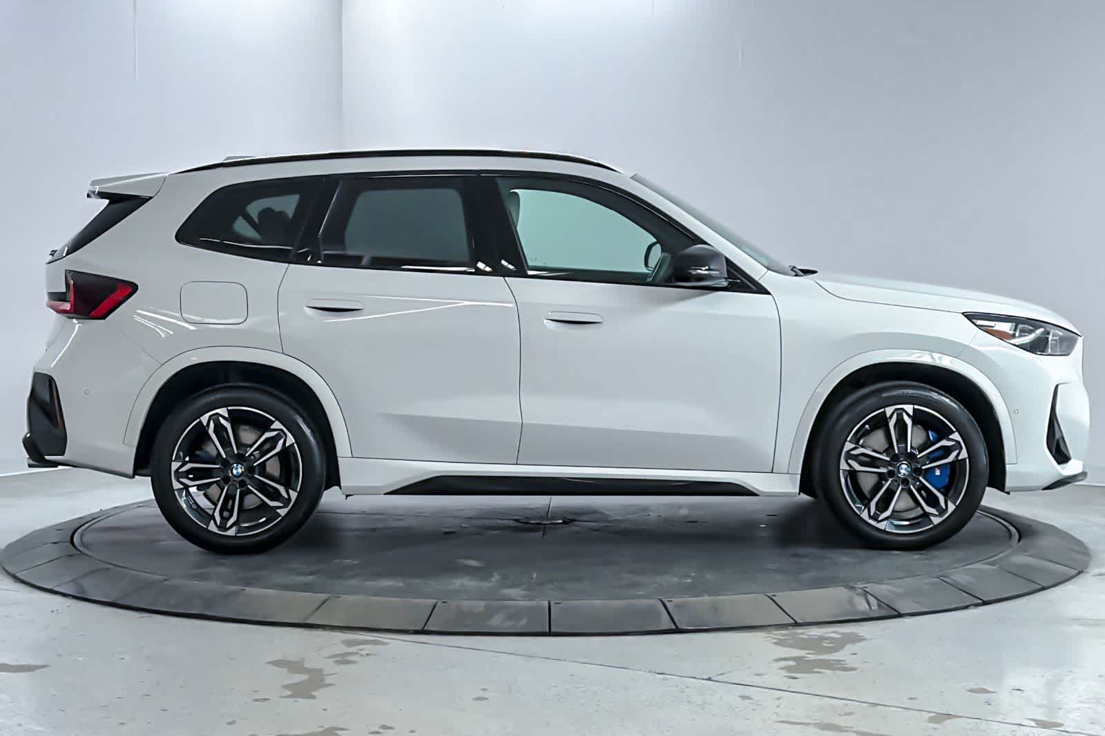 Used 2024 BMW X1 M35i w/ Premium Package AWD/4WD image 8