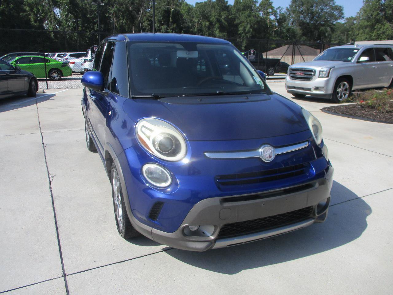 Used 2015 FIAT 500L Trekking FWD image 3