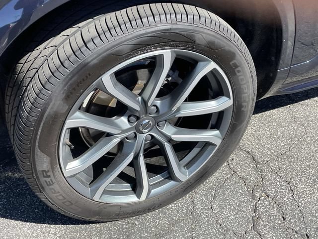 Used 2019 Volvo XC90 T5 Momentum w/ Protection Package Premier AWD/4WD image 10