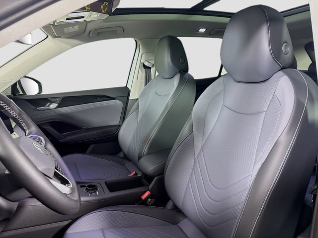 New 2026 Volkswagen Tiguan SE AWD/4WD image 21