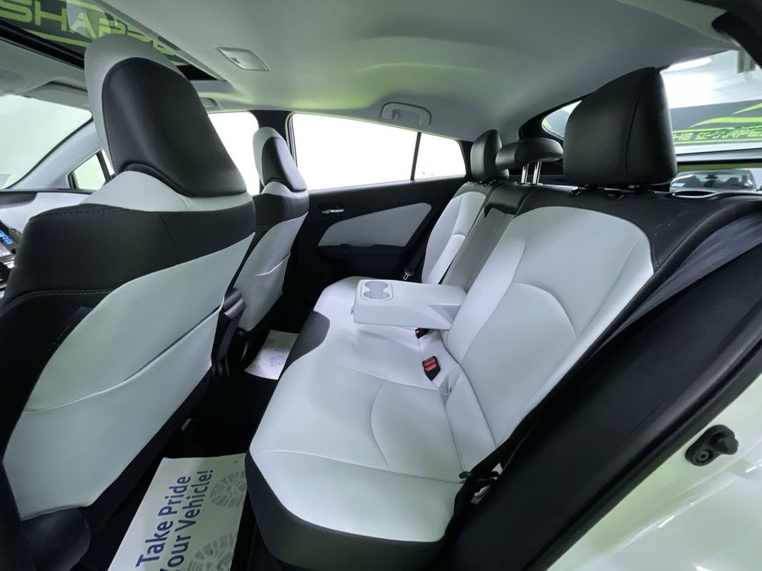 Used 2017 Toyota Prius Four image 28