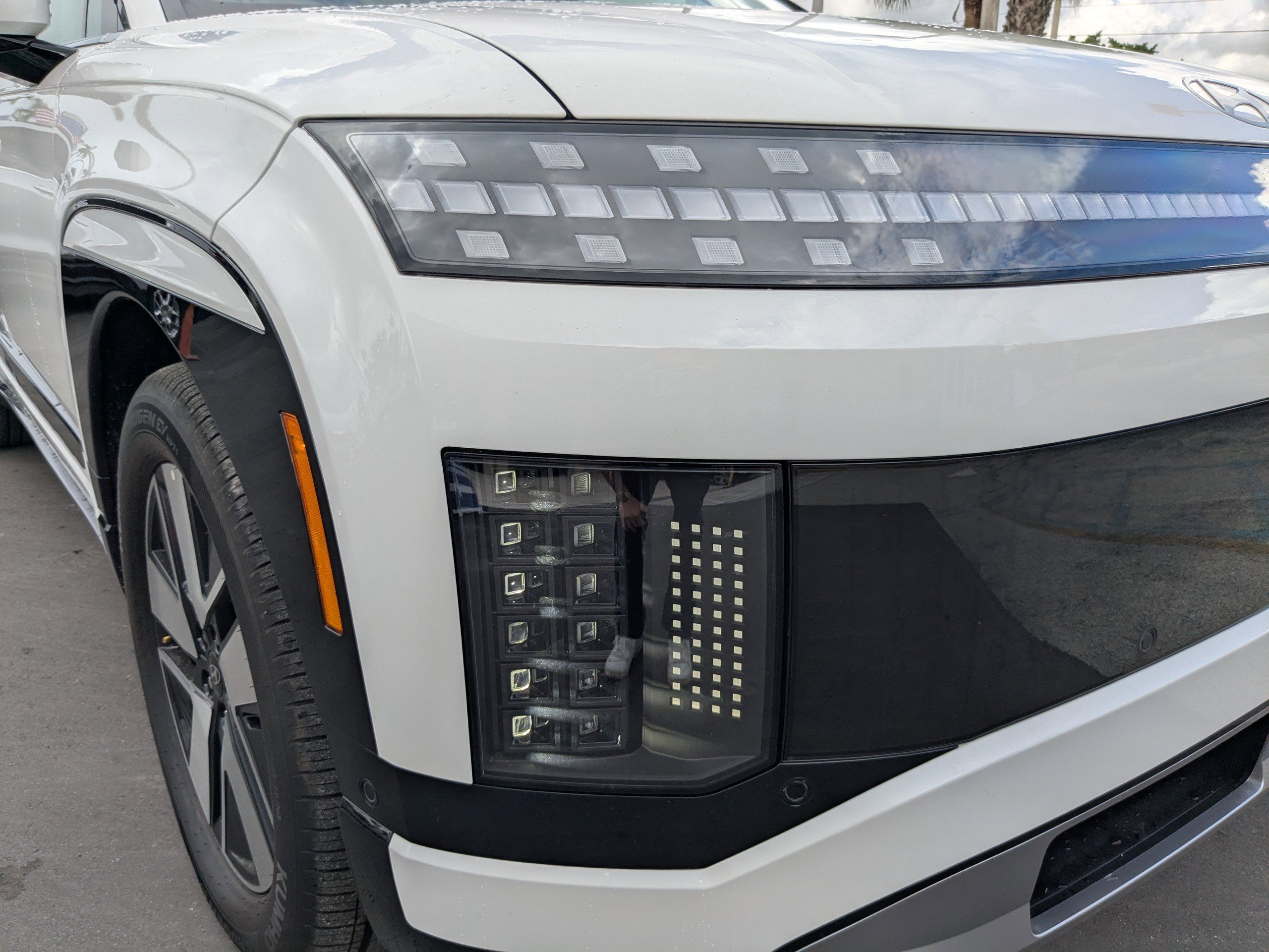 New 2026 Hyundai Ioniq 9 SEL image 9