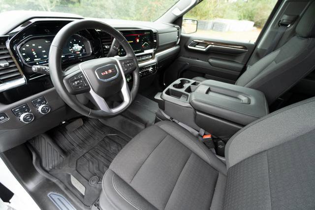 Used 2024 GMC Sierra 1500 Elevation image 29
