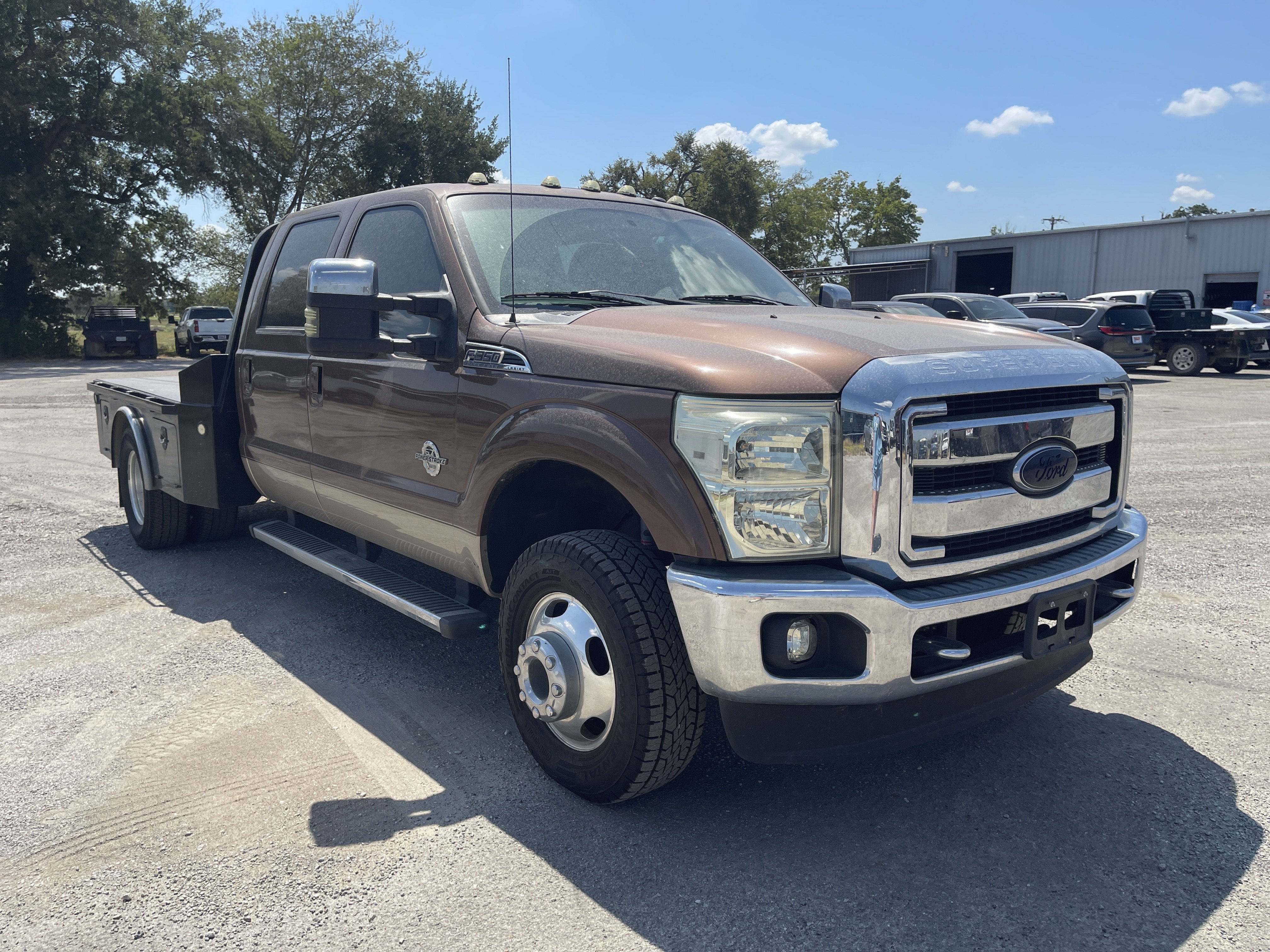 Used 2012 Ford F350 Lariat w/ Lariat Ultimate Pkg AWD/4WD image 2