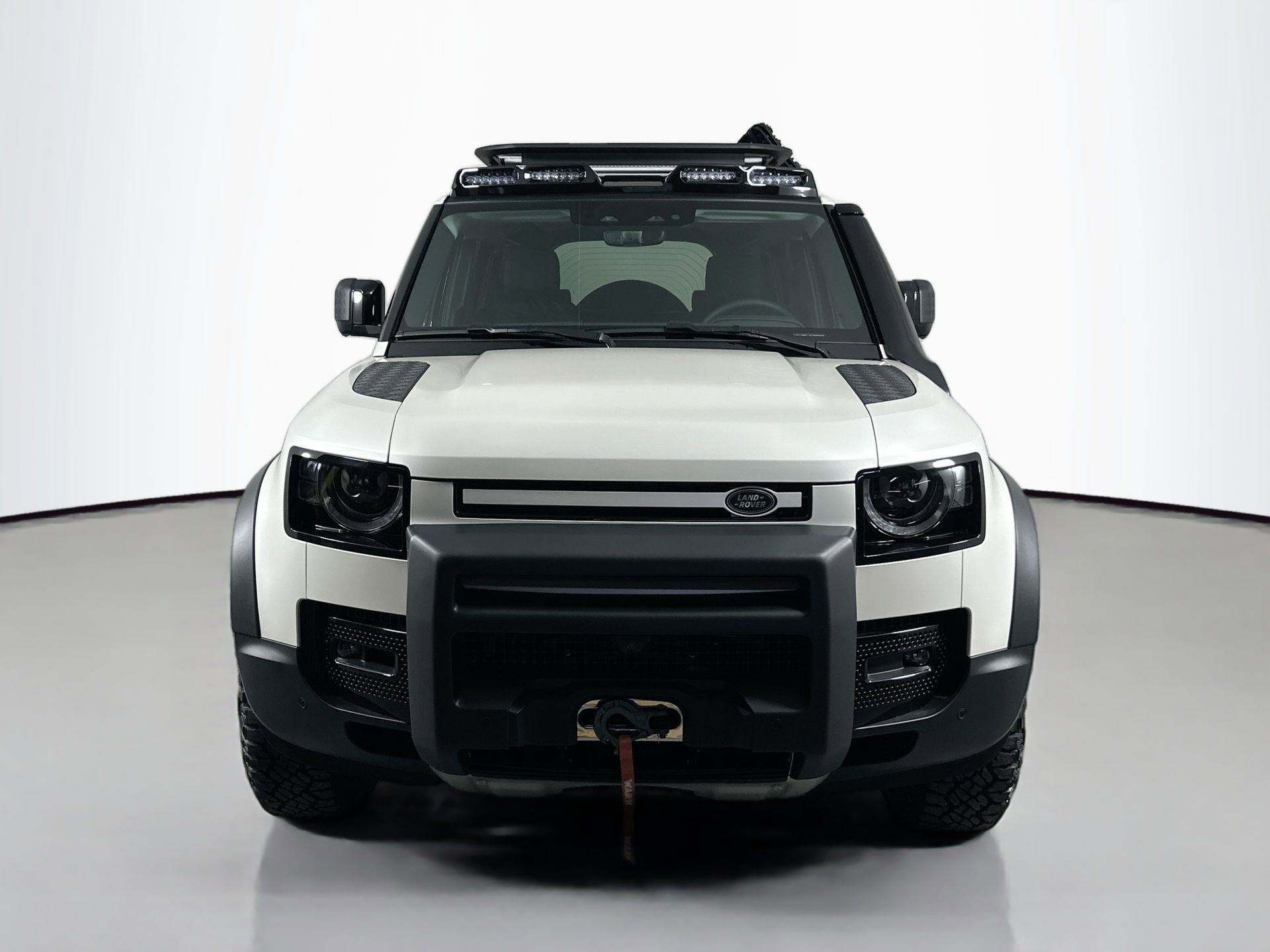 Used 2024 Land Rover Defender 110 S image 2